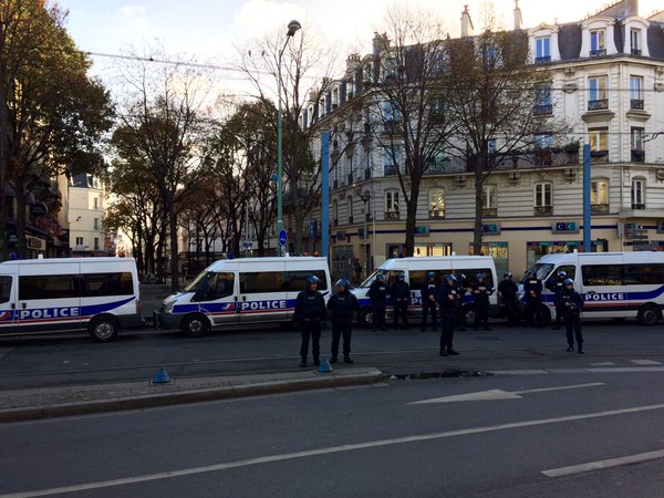 UPDATE ATAC TERORIST Paris | Stare de alertă la Paris. Un nou incident armat la granița cu Belgia | FOTO & VIDEO