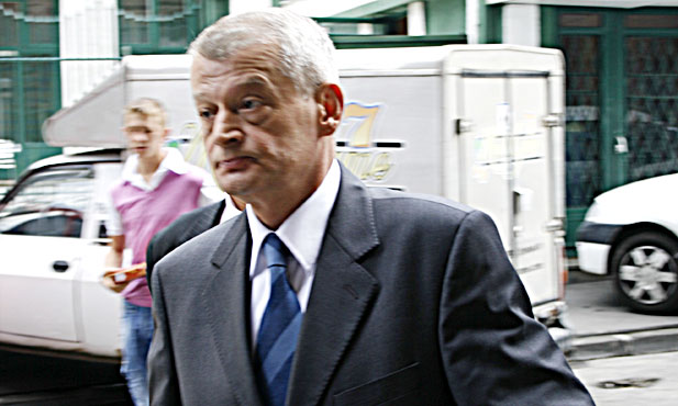 0-101021-oprescu.jpg 0-101021-oprescu.jpg