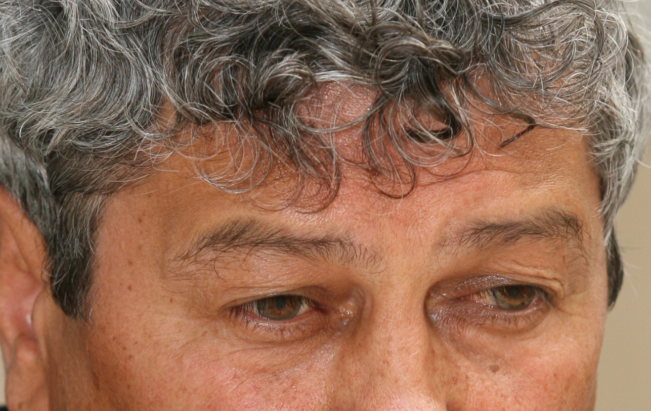 0-101706-lucescu3.jpg