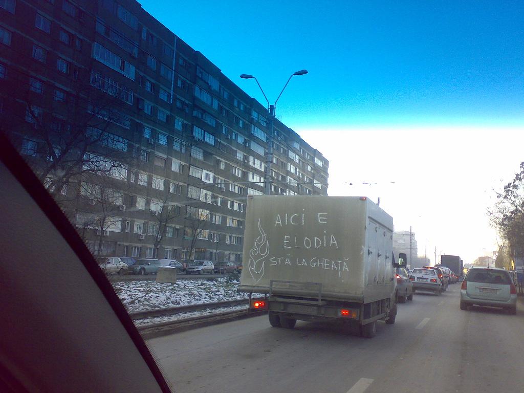 0-97300-elodia.jpg 0-97300-elodia.jpg