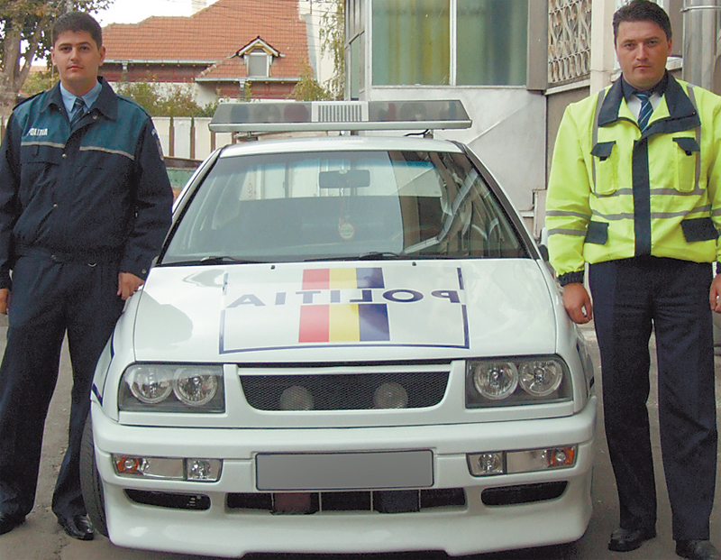 3801-102783-politie.jpg 3801-102783-politie.jpg