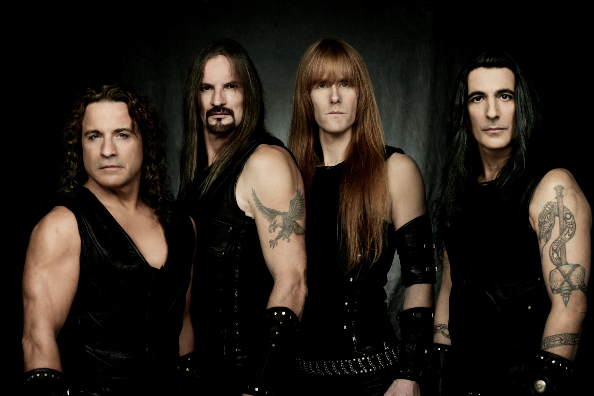 0-103008-manowar_photo_by_guido_karp_fansunited_com.jpg