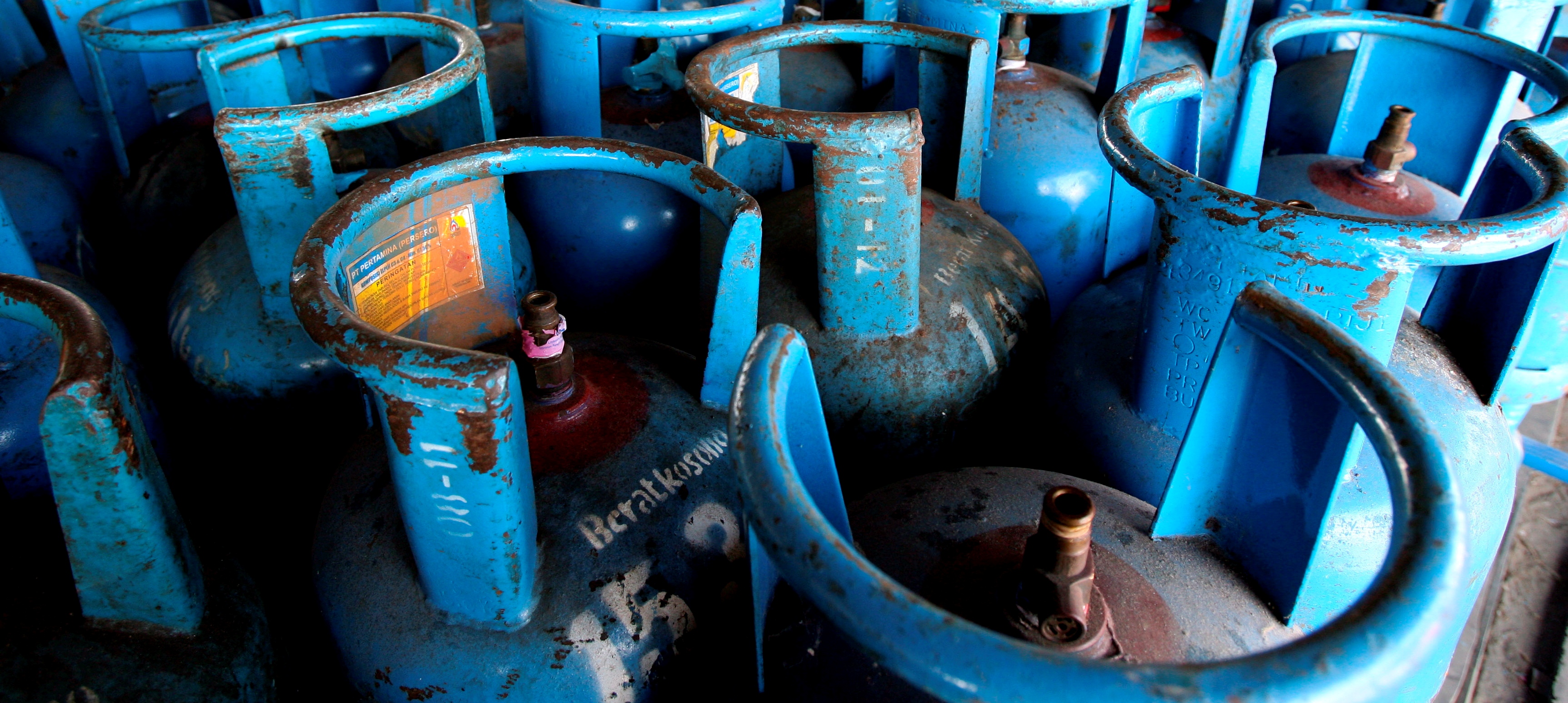 0-103206-butelie_inside.jpg 0-103206-butelie_inside.jpg