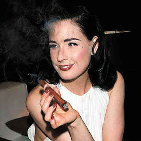 3805-103553-32vdtditavonteese.jpg