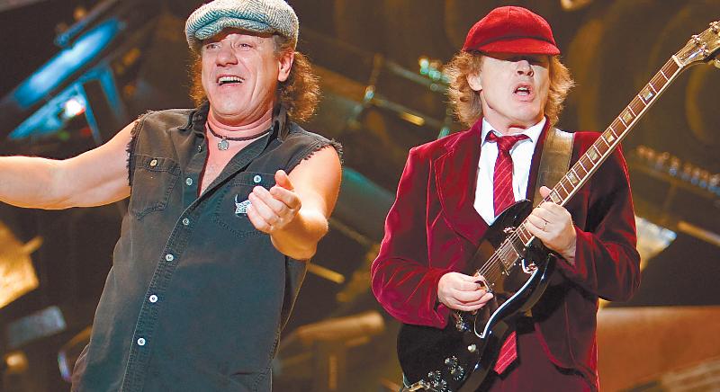 3843-111713-acdc.jpg