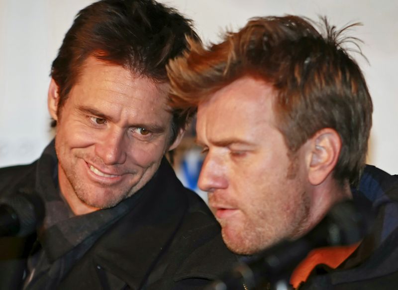 0-120121-carrey.jpg