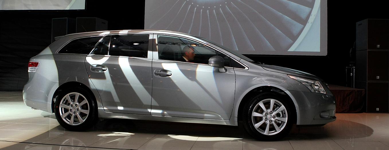 0-121370-toyotaavensis006.jpg 0-121370-toyotaavensis006.jpg