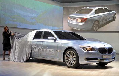 0-121534-bmw7series.jpg