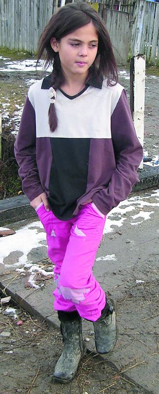 3867-116329-loredana5.jpg