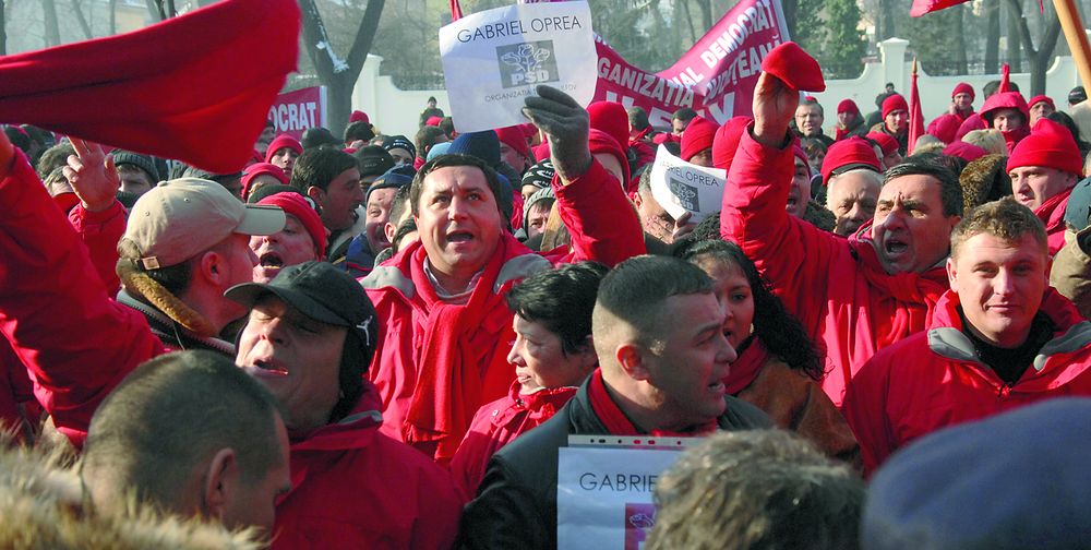 3876-118308-2polprotest.jpg