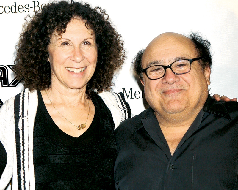 3890-121330-devito.jpg