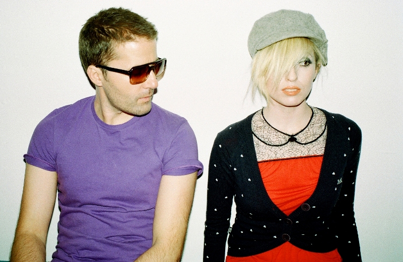 0-122548-thetingtings.jpg