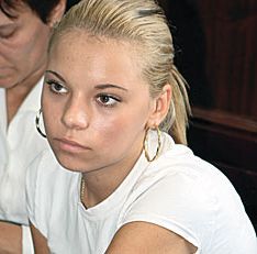 0-126745-andreea.jpg