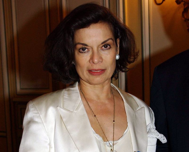 0-128421-bianca.jpg