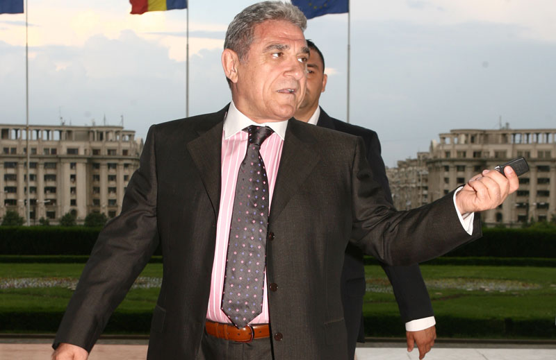 3903-123785-giovani_becali_4290.jpg