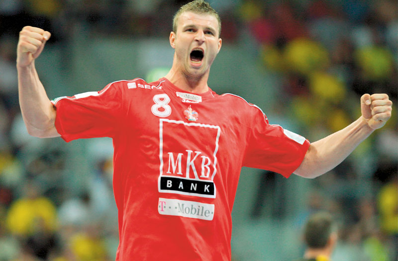 3904-124084-1cozmaepa3.jpg 3904-124084-1cozmaepa3.jpg