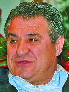 3909-125434-3vctorbecalirompress.jpg