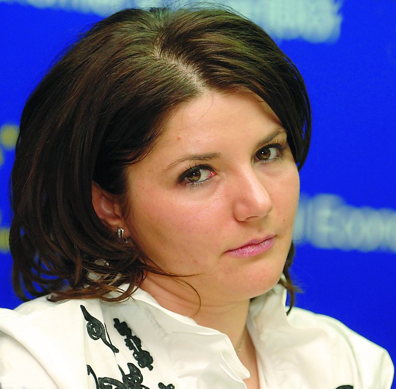 3923-129063-ingrid.jpg 3923-129063-ingrid.jpg