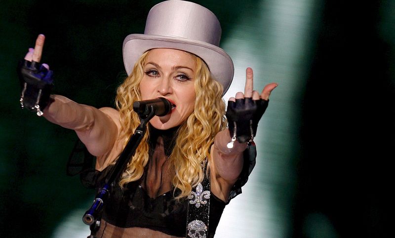 0-130100-madonna.jpg