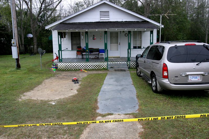 0-131821-incident.jpg 0-131821-incident.jpg