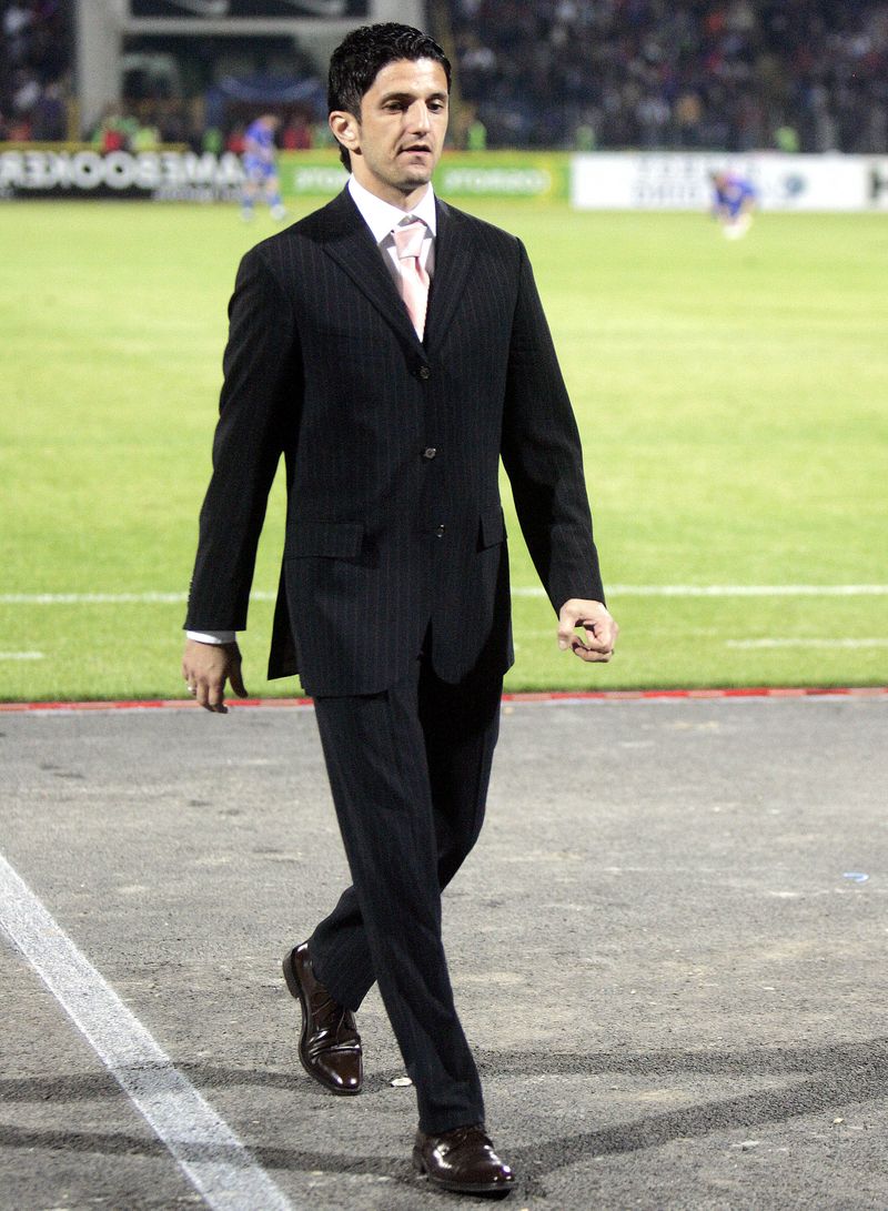 0-133450-razvan.jpg