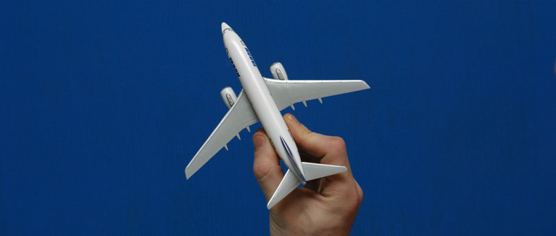 0-135136-tarom.jpg