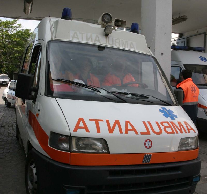 0-136387-ambulanta.jpg