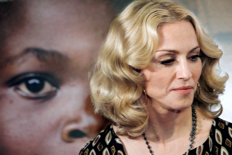 0-137646-madonna.jpg