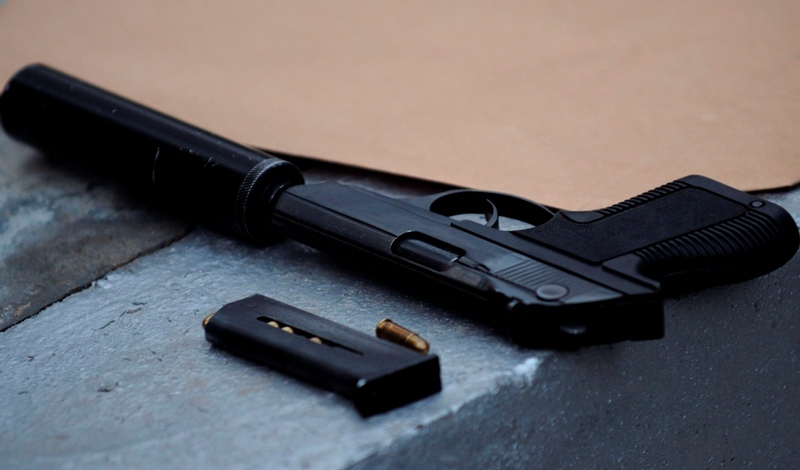 0-142259-pistol.jpg