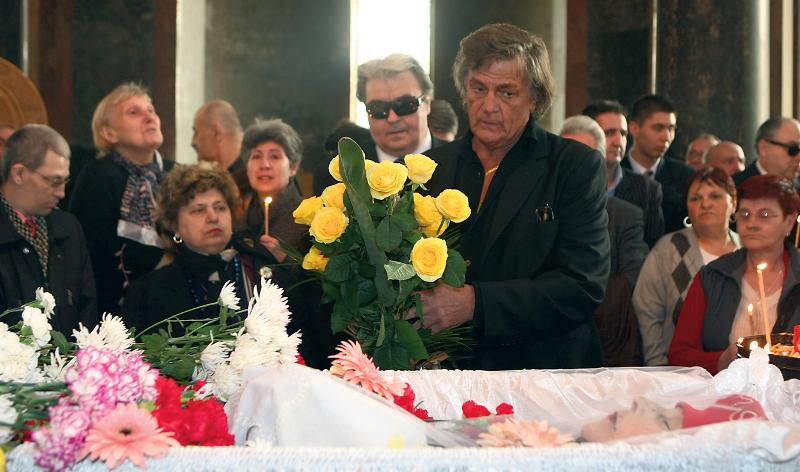 3965-137332-florin.jpg 3965-137332-florin.jpg