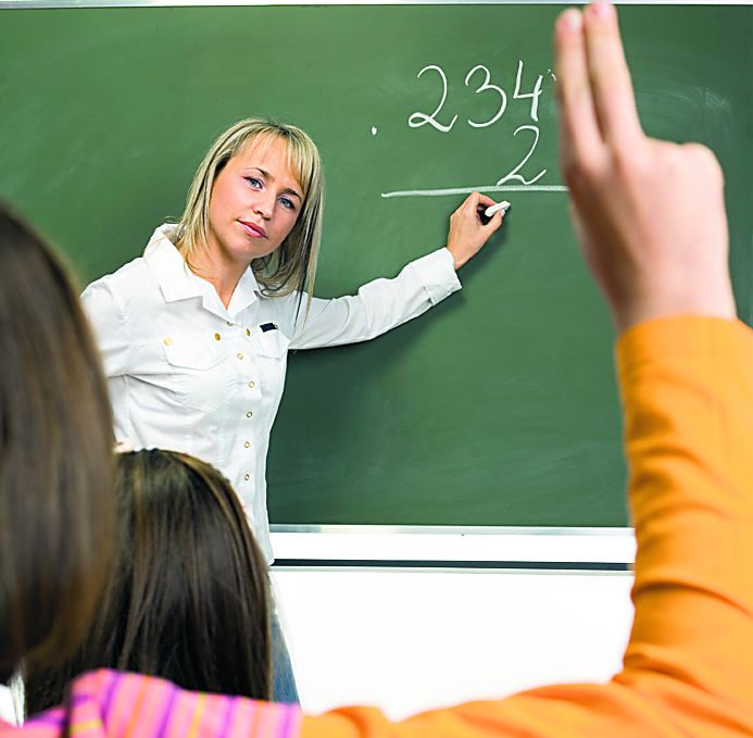 3983-141892-4profesoaramatematicashutterstock_3055770.jpg