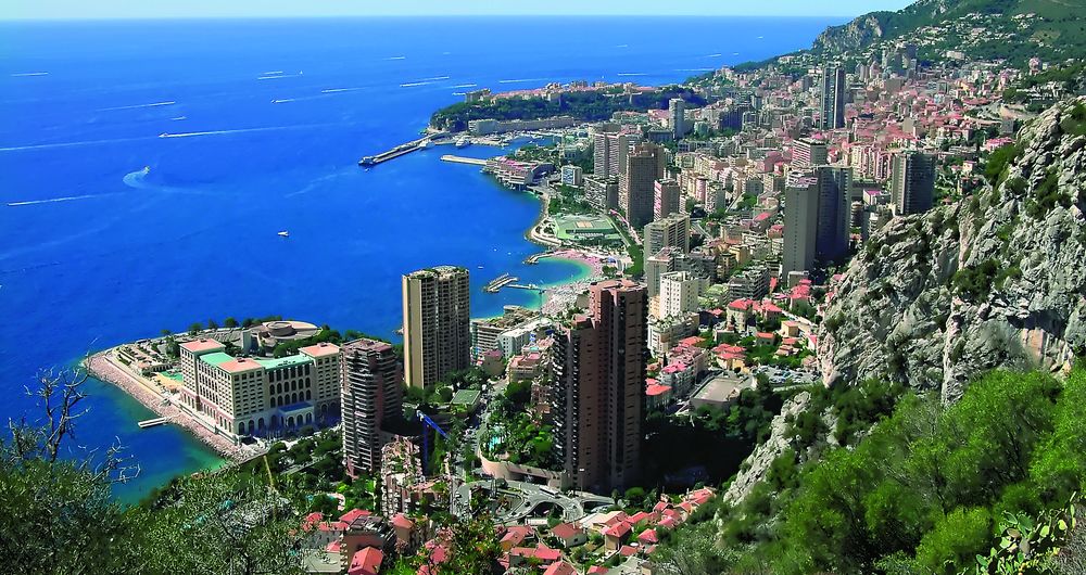 3984-142143-3foto2montecarloshutterstock_14238256.jpg