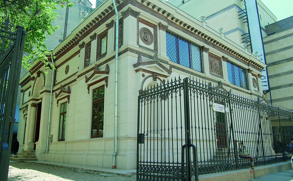 3987-142756-6foto5muzeulteodoramancv35.jpg