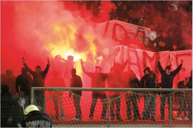 0-144804-ultras.jpg