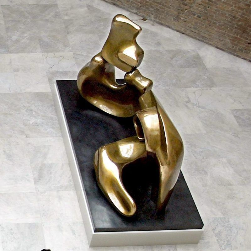 0-147784-statue.jpg