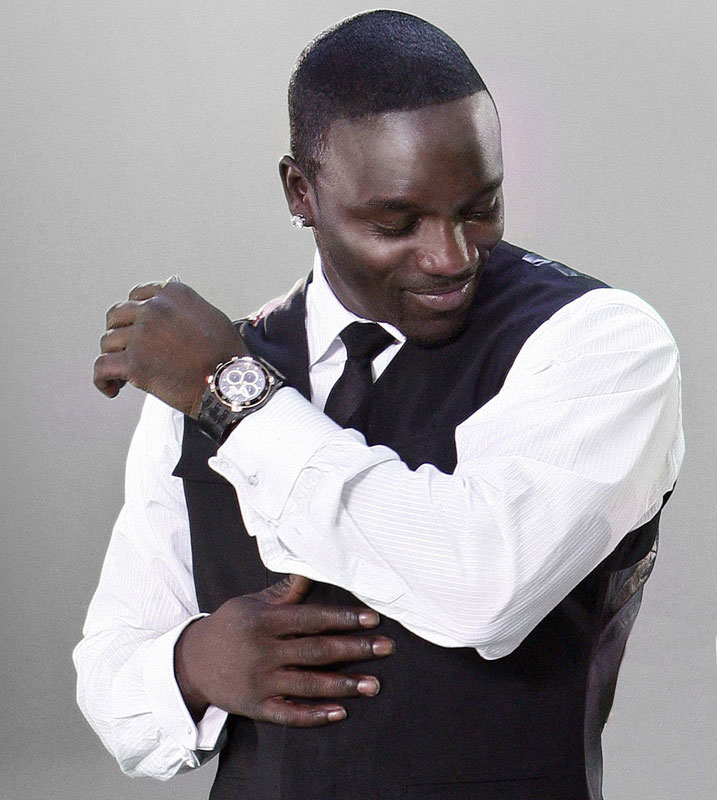 0-147992-akon.jpg