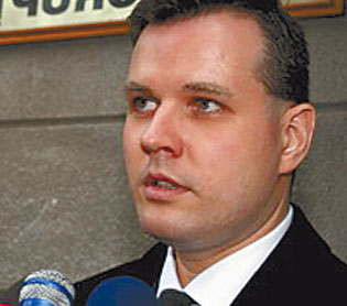 4000-145900-a.jpg