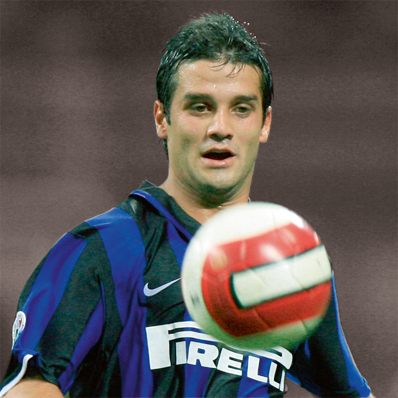 4011-148541-chivu.jpg