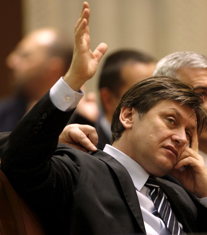 0-152015-a.jpg