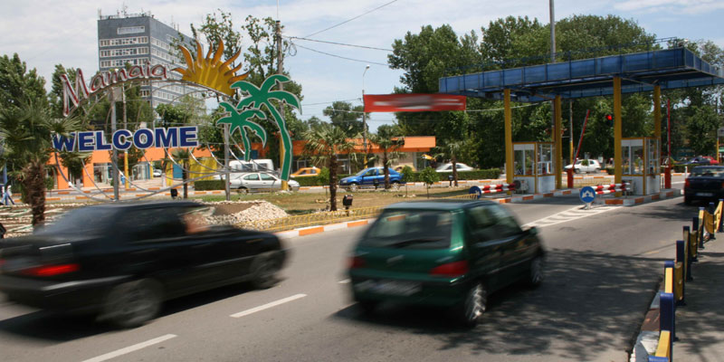 0-152632-mamaia.jpg