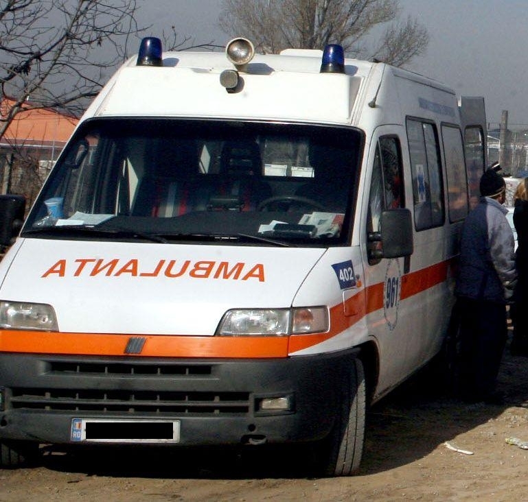0-155676-ambulanta.jpg