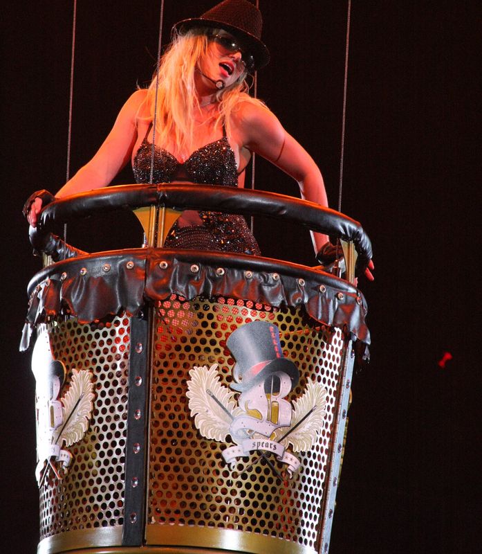 0-155894-britney.jpg