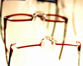 0-156727-front_ochelari.jpg
