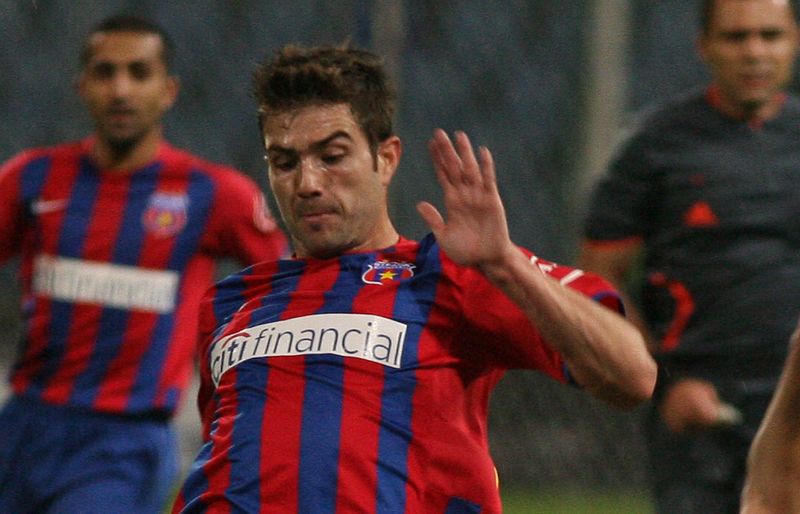 0-158938-tiago.jpg