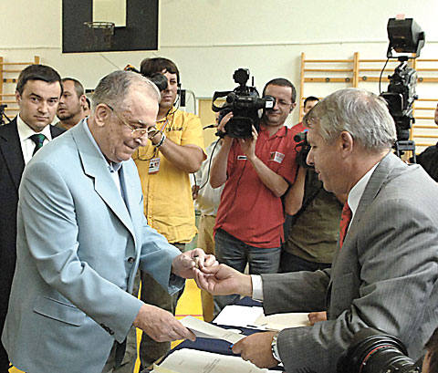 4028-152771-1.jpg 4028-152771-1.jpg