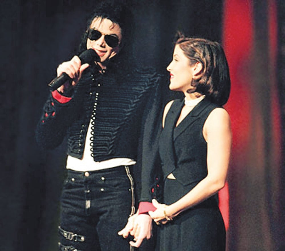 4047-158005-1011michaellisa.jpg