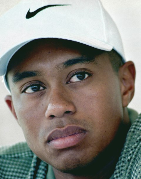 0-159068-tigerwoods1.jpg