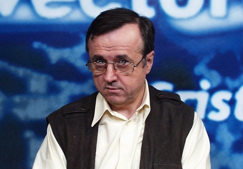 0-163688-cristoiu.jpg