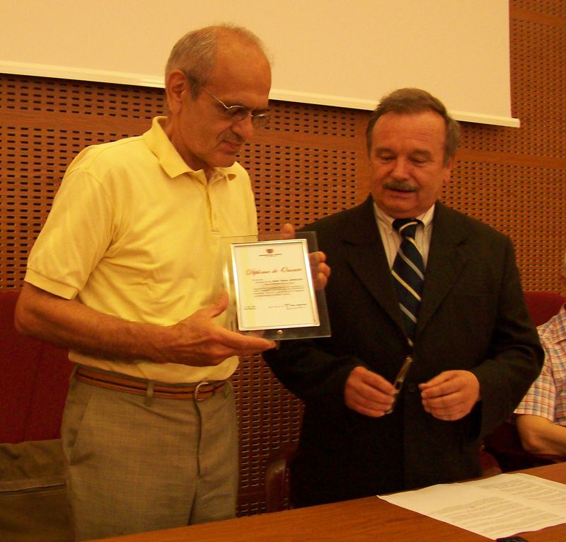 0-164090-absolventautcn031.jpg