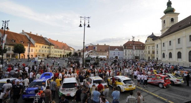 0-165392-4.jpg
